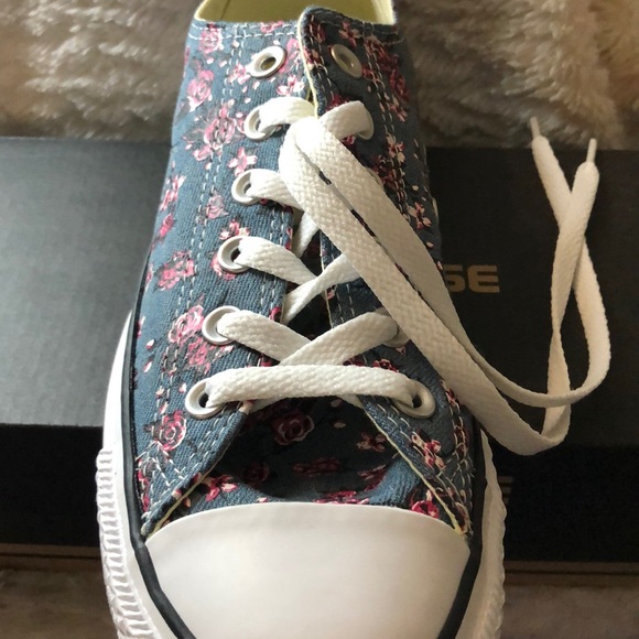 floral converse low tops